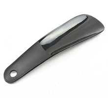 Load image into Gallery viewer, 1PCS 16cm Shoe Horns Professional Black Plastick Shoe Horn Spoon Shape Shoehorn Shoe Lifter Flexible Sturdy Slip